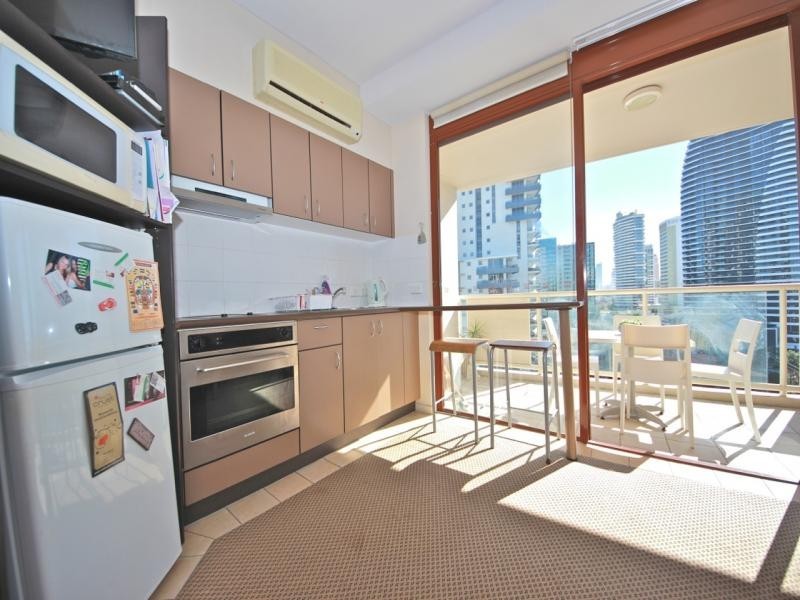 1106/42 Surf Parade, Broadbeach QLD 4218