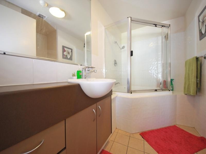 1106/42 Surf Parade, Broadbeach QLD 4218