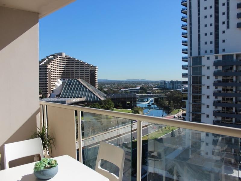 1106/42 Surf Parade, Broadbeach QLD 4218
