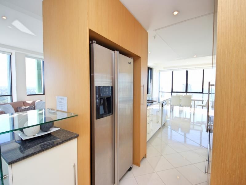 1801/17 ARIA, Albert Avenue, Broadbeach QLD 4218