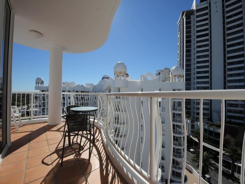 1903/90 Surf Parade, Broadbeach QLD 4218