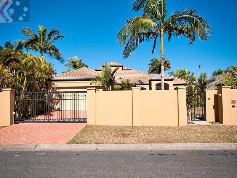 35 Cayman Drive, Clear Island Waters QLD 4226