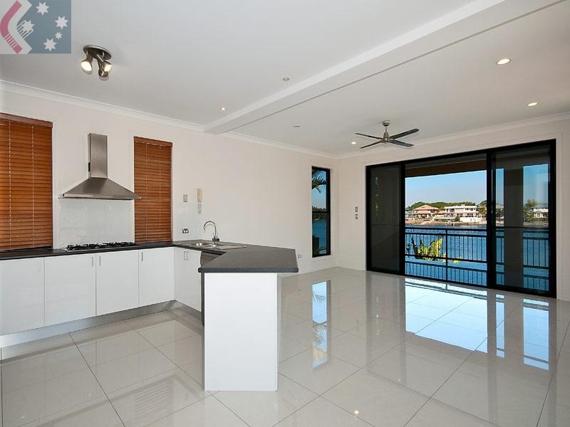 35 Cayman Drive, Clear Island Waters QLD 4226