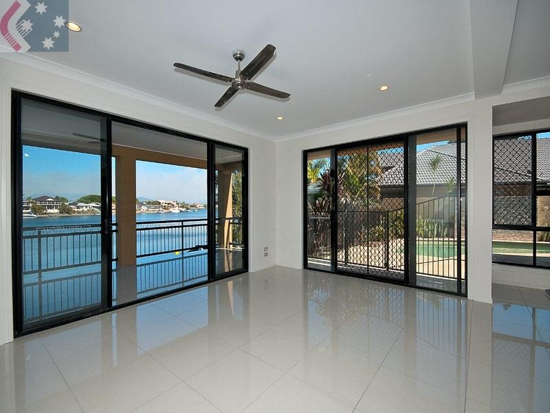 35 Cayman Drive, Clear Island Waters QLD 4226