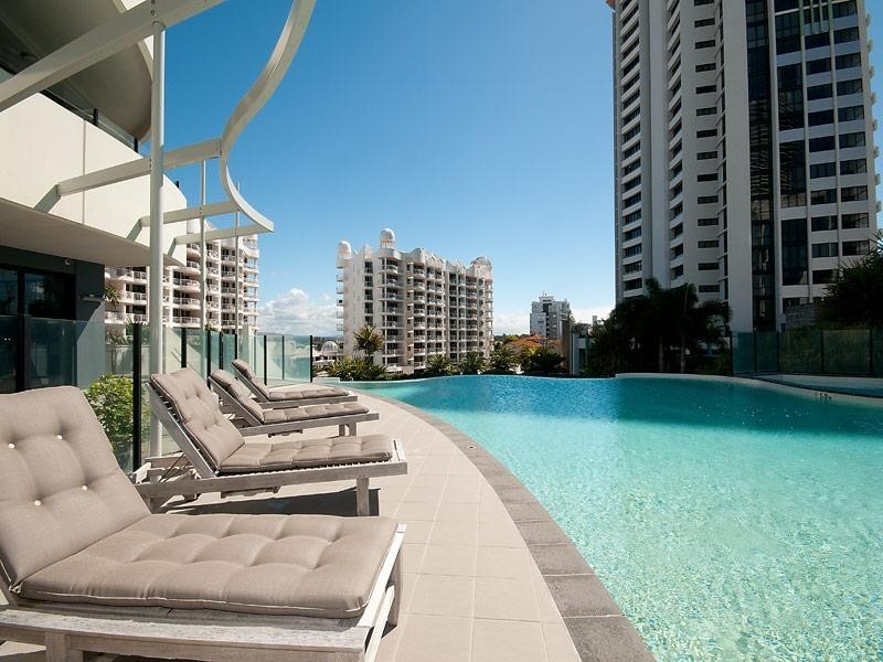 2404/89 WAVE, Surf Parade, Broadbeach QLD 4218