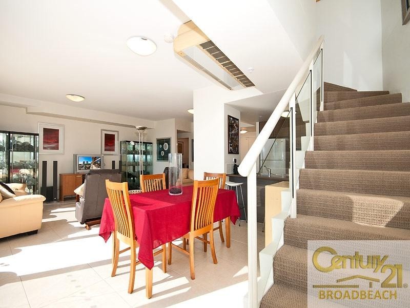 1402/42 Surf Parade, Broadbeach QLD 4218