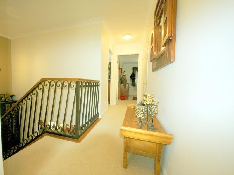 11/100 Cotlew Street East, Southport QLD 4215