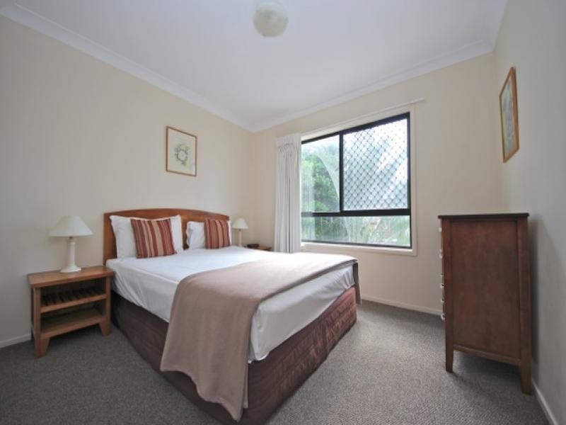 18/9-13 Margaret Avenue, Broadbeach QLD 4218