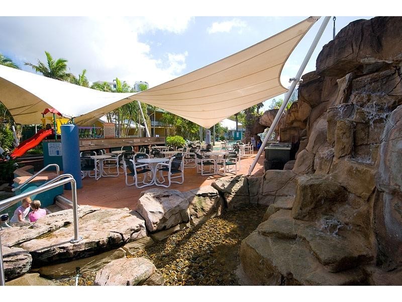 124/10-16 Alexandra Avenue, Broadbeach QLD 4218