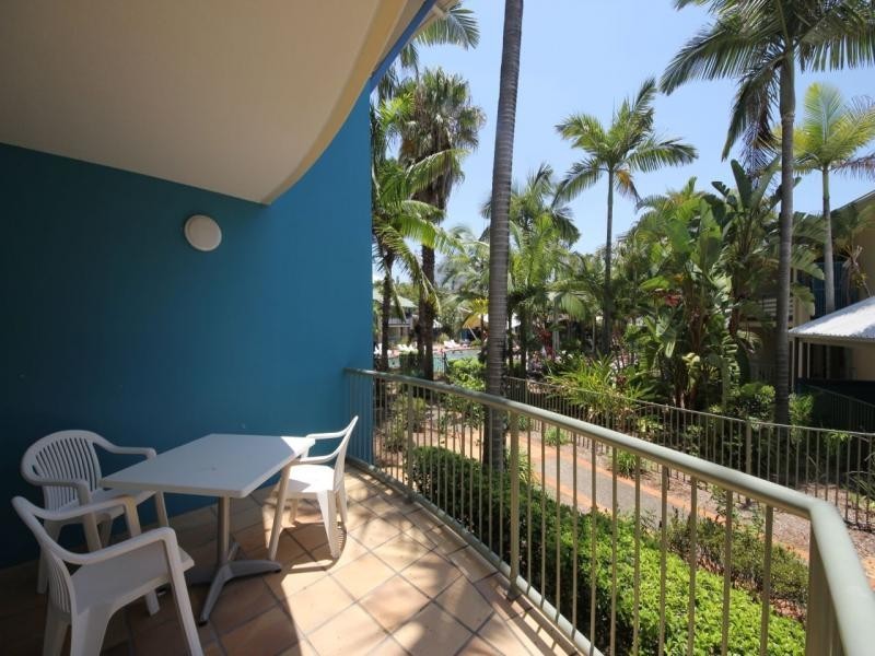 124/10-16 Alexandra Avenue, Broadbeach QLD 4218
