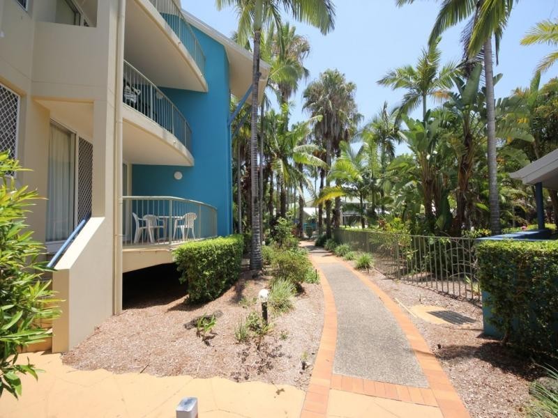 124/10-16 Alexandra Avenue, Broadbeach QLD 4218