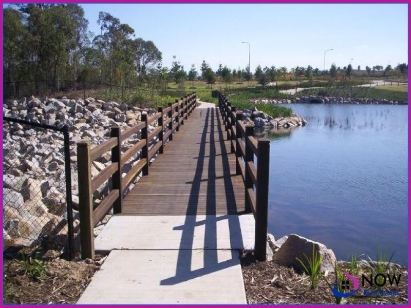 34 Pademelon Cct, North Lakes QLD 4509