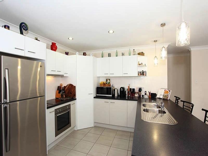 6 Redcedar Place, Morayfield QLD 4506