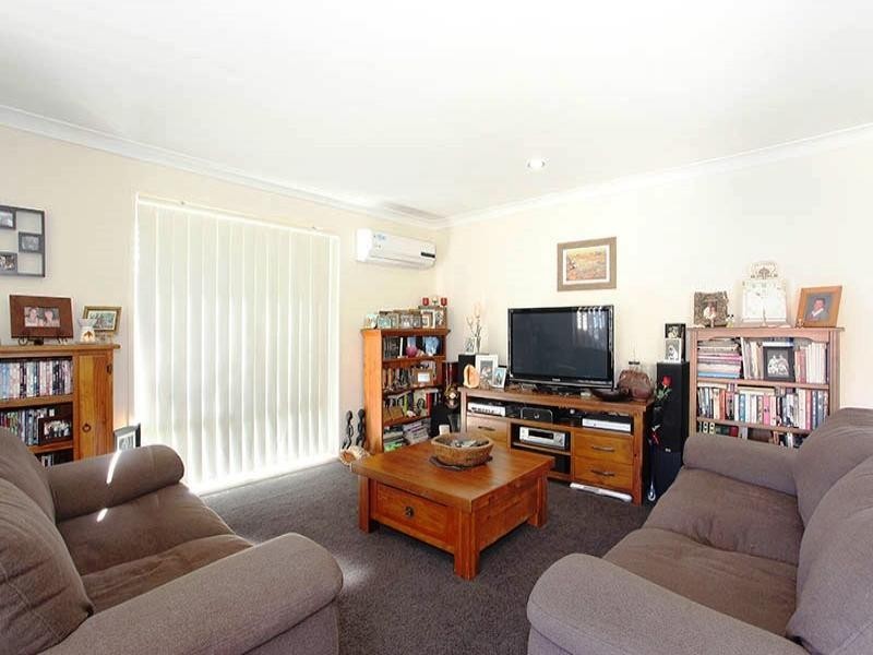 6 Redcedar Place, Morayfield QLD 4506