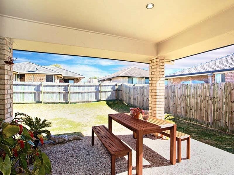 6 Redcedar Place, Morayfield QLD 4506