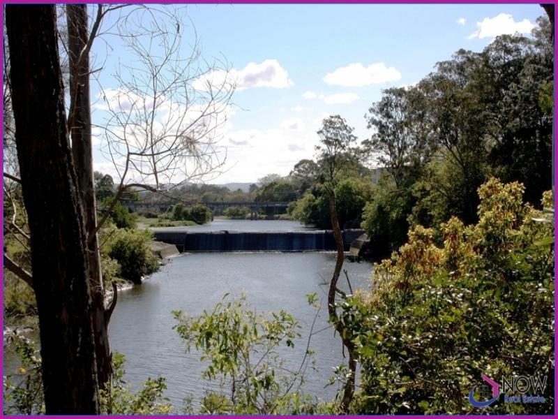 42 Edward Street, Caboolture QLD 4510