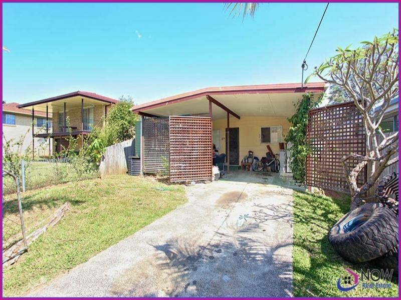 82 Rosemary St, Caboolture South QLD 4510