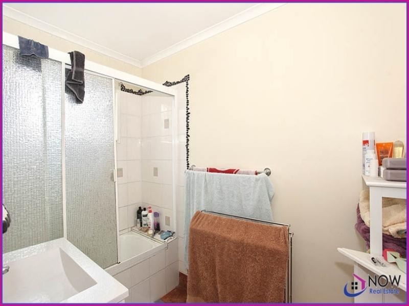 82 Rosemary St, Caboolture South QLD 4510