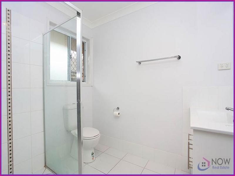 9 Newmarket Drive, Morayfield QLD 4506