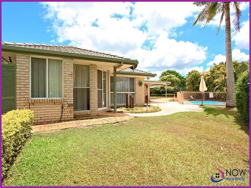 32 Belle Air Drive, Bellmere QLD 4510