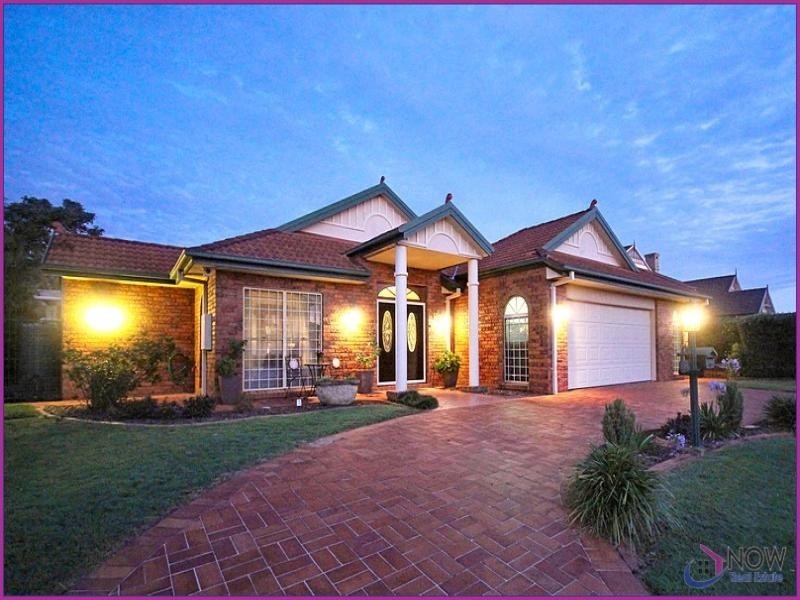 63 Castle Hill Drive, Murrumba Downs QLD 4503