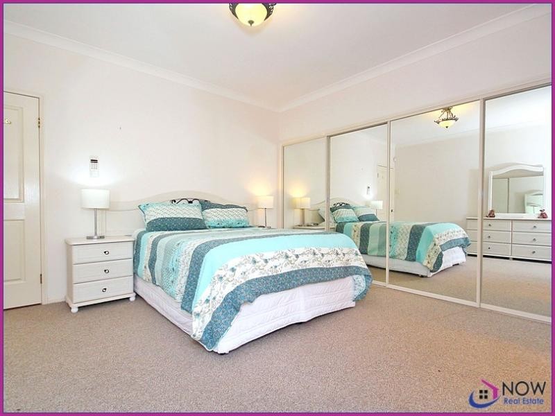 63 Castle Hill Drive, Murrumba Downs QLD 4503