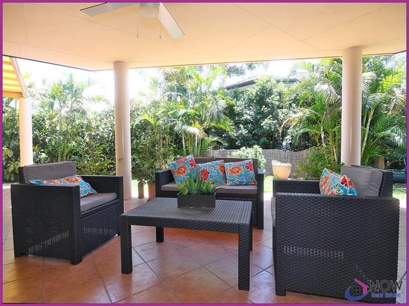 63 Castle Hill Drive, Murrumba Downs QLD 4503