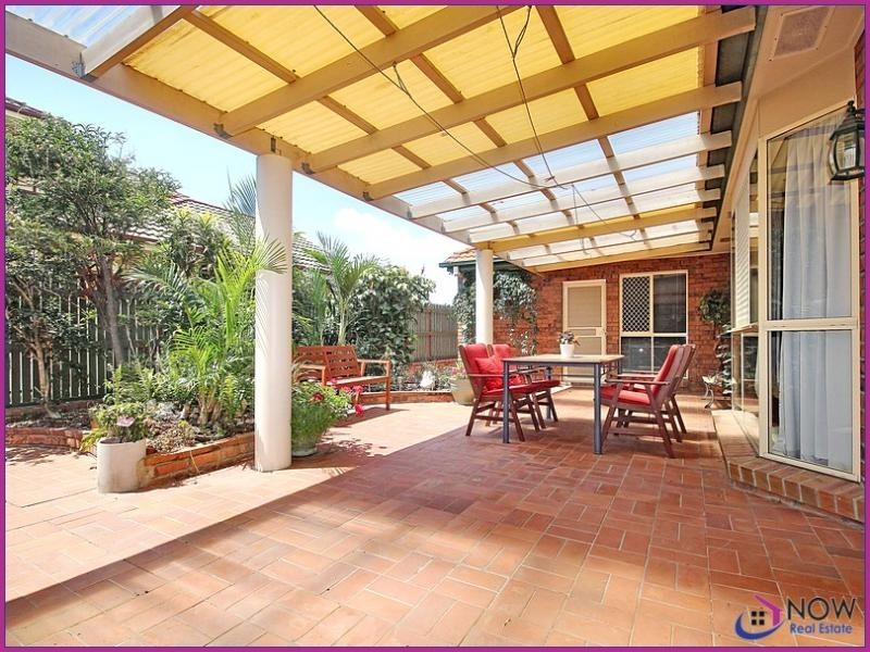 63 Castle Hill Drive, Murrumba Downs QLD 4503