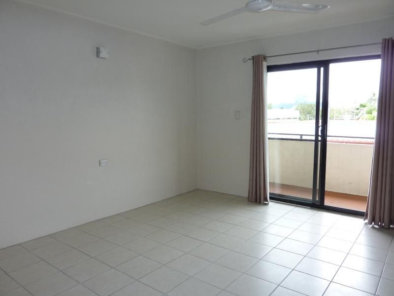 10/195 Sheridan Street, Cairns North QLD 4870