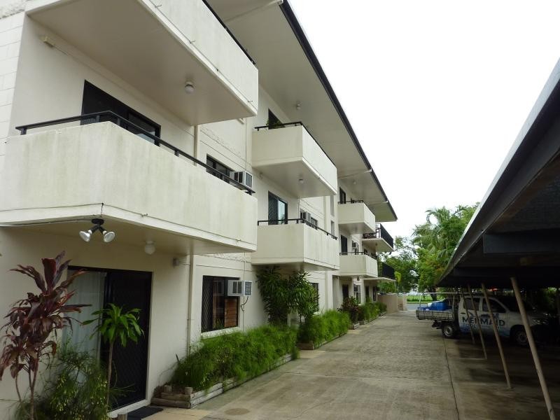 10/195 Sheridan Street, Cairns North QLD 4870