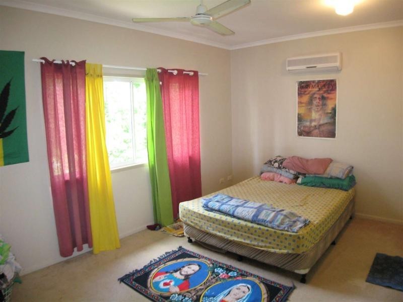 8/33 Balaclava Road, Earlville QLD 4870