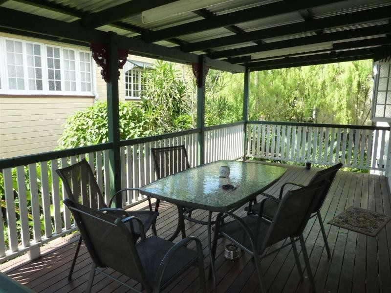 67 Minnie Street, Cairns QLD 4870