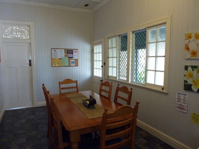 67 Minnie Street, Cairns QLD 4870
