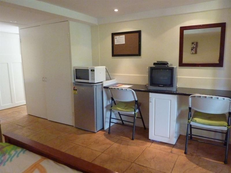 67 Minnie Street, Cairns QLD 4870