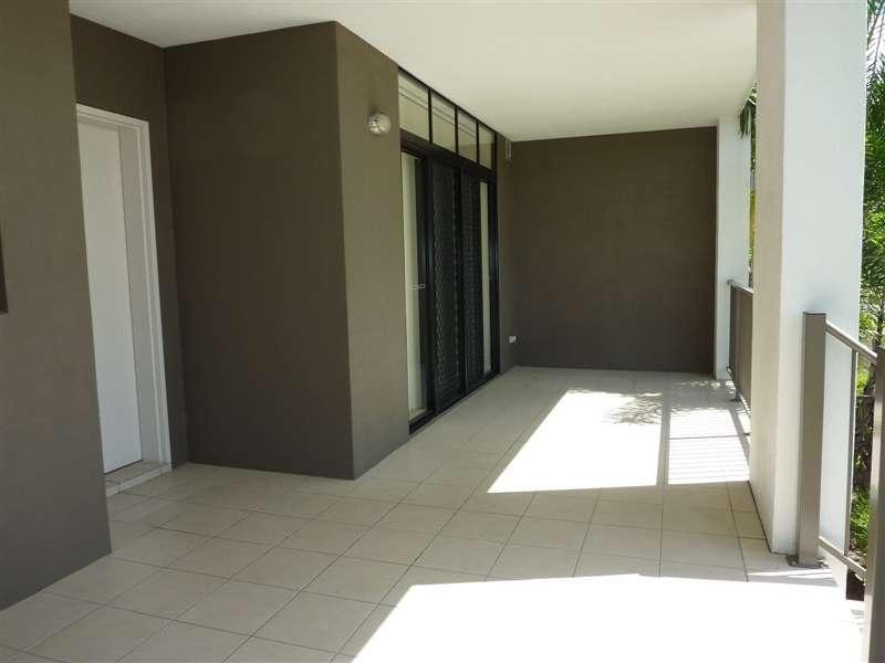 2/35 Gatton Street, Parramatta Park QLD 4870