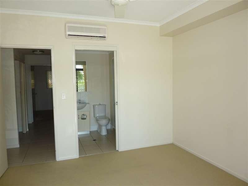 2/35 Gatton Street, Parramatta Park QLD 4870