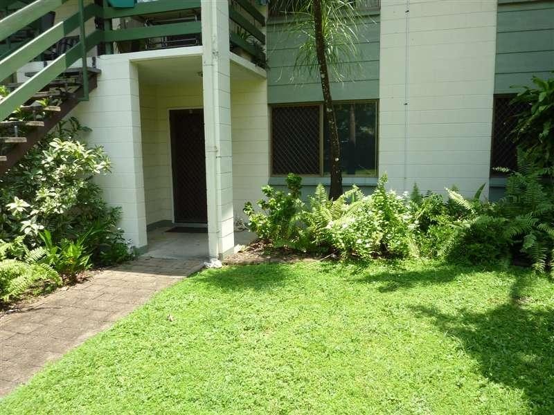 4/22 Hoare Street, Cairns QLD 4870