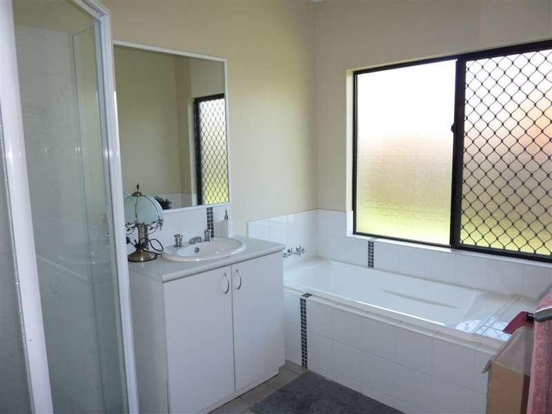 2 Ormond Close, Gordonvale QLD 4865