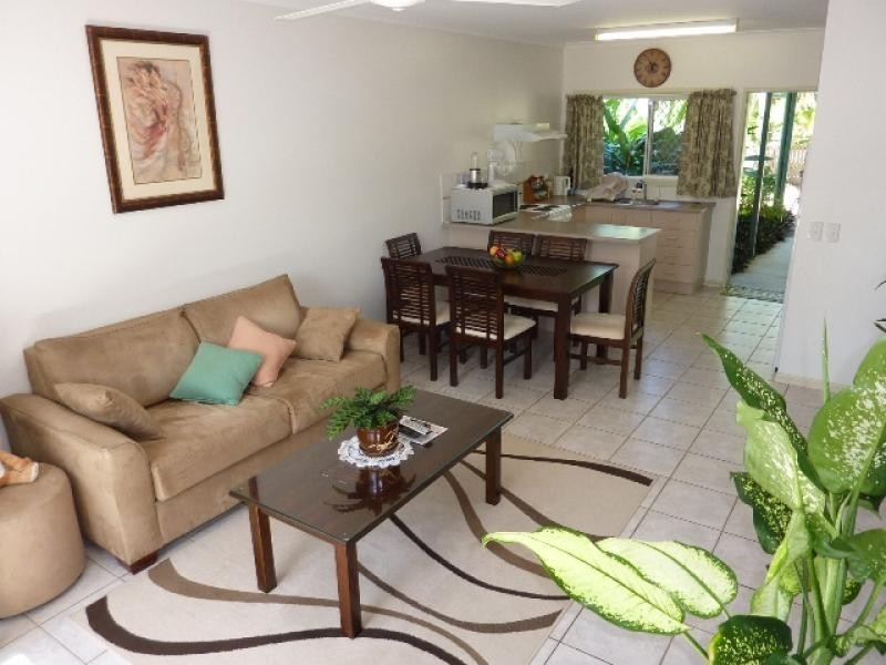 6/18-22 Wolff Street, Cairns QLD 4870