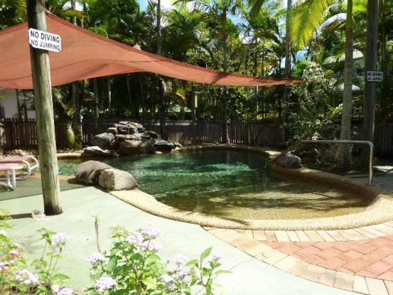 6/18-22 Wolff Street, Cairns QLD 4870
