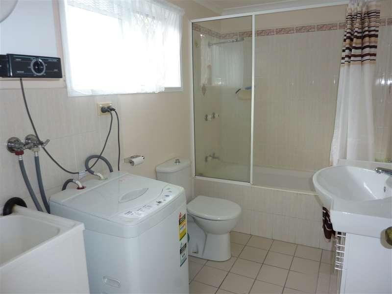 2/3 Ingham Court, Mooroobool QLD 4870