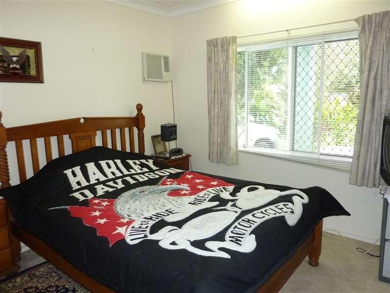 2/3 Ingham Court, Mooroobool QLD 4870