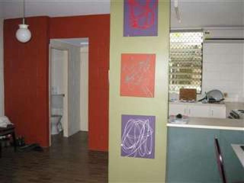 2/3 Pioneer Street, Manoora QLD 4870