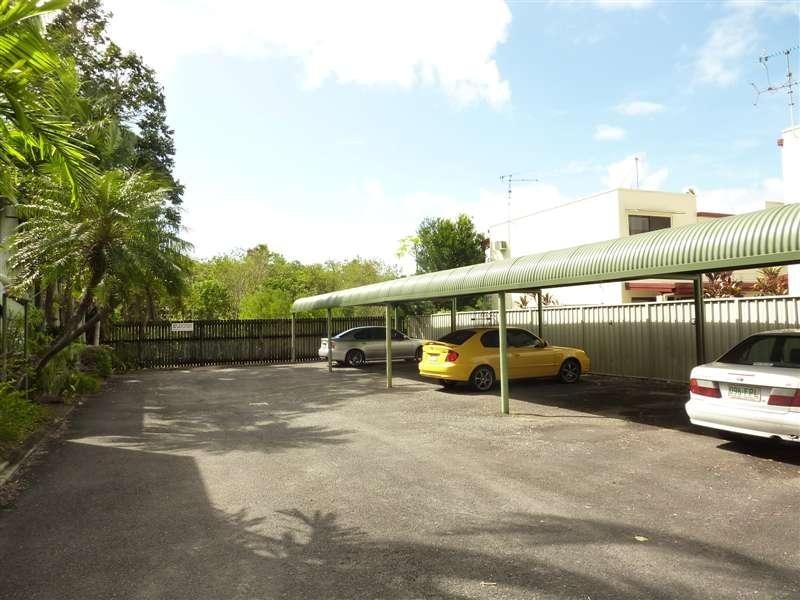 8/5 Maytown Close, Manoora QLD 4870