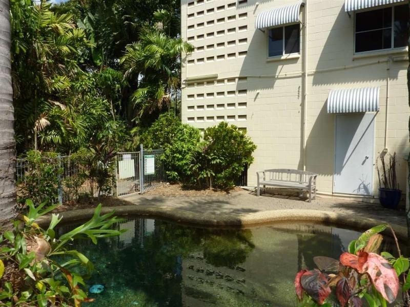 1/538 Varley Street, Yorkeys Knob QLD 4878