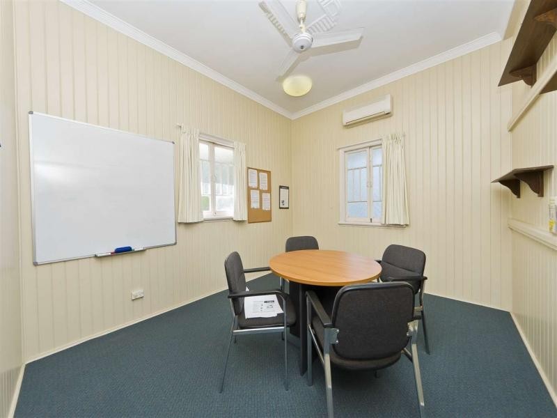 182 Gatton Street, Cairns QLD 4870