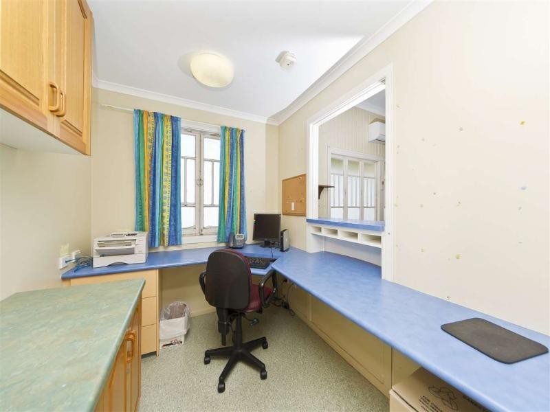 182 Gatton Street, Cairns QLD 4870