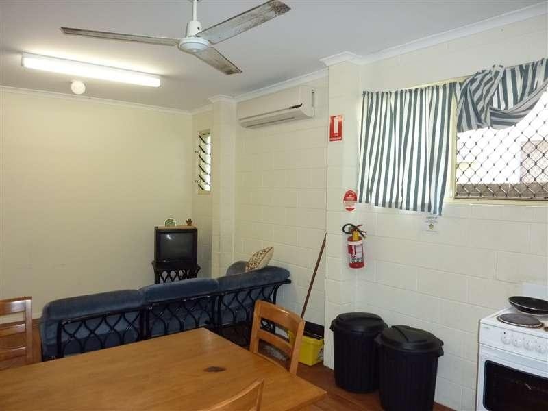 6 Loeven Street, Parramatta Park QLD 4870