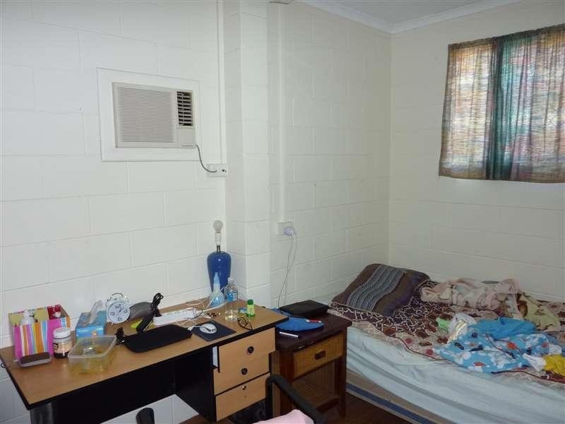 6 Loeven Street, Parramatta Park QLD 4870