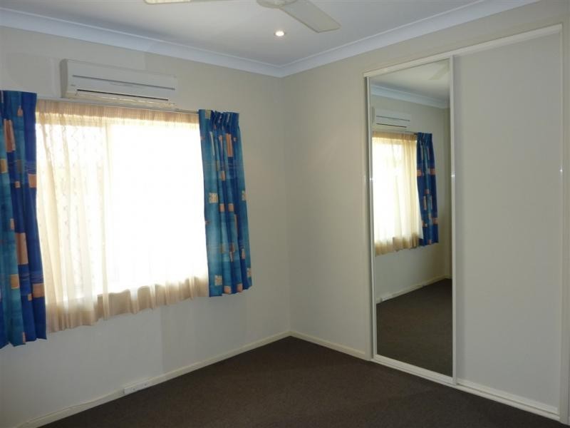 2 Aniston Street, White Rock QLD 4868